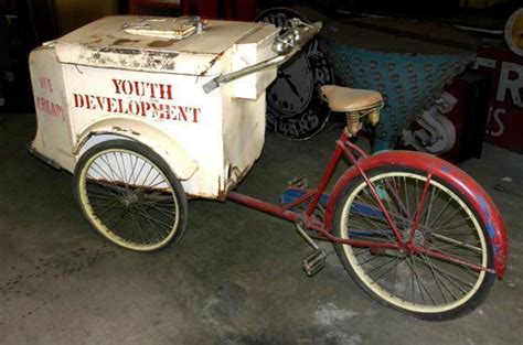 Vintage Schwinn Bicycle Ice Cream Concession 